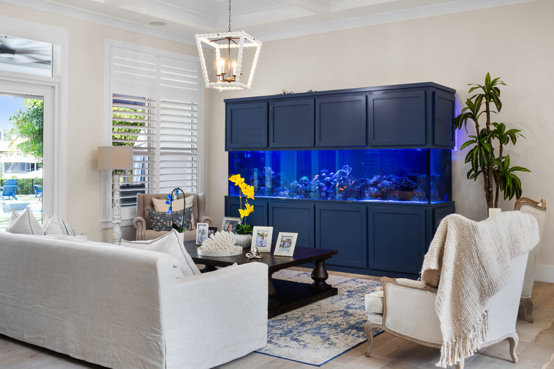 600 Gallon Coastal Living Room